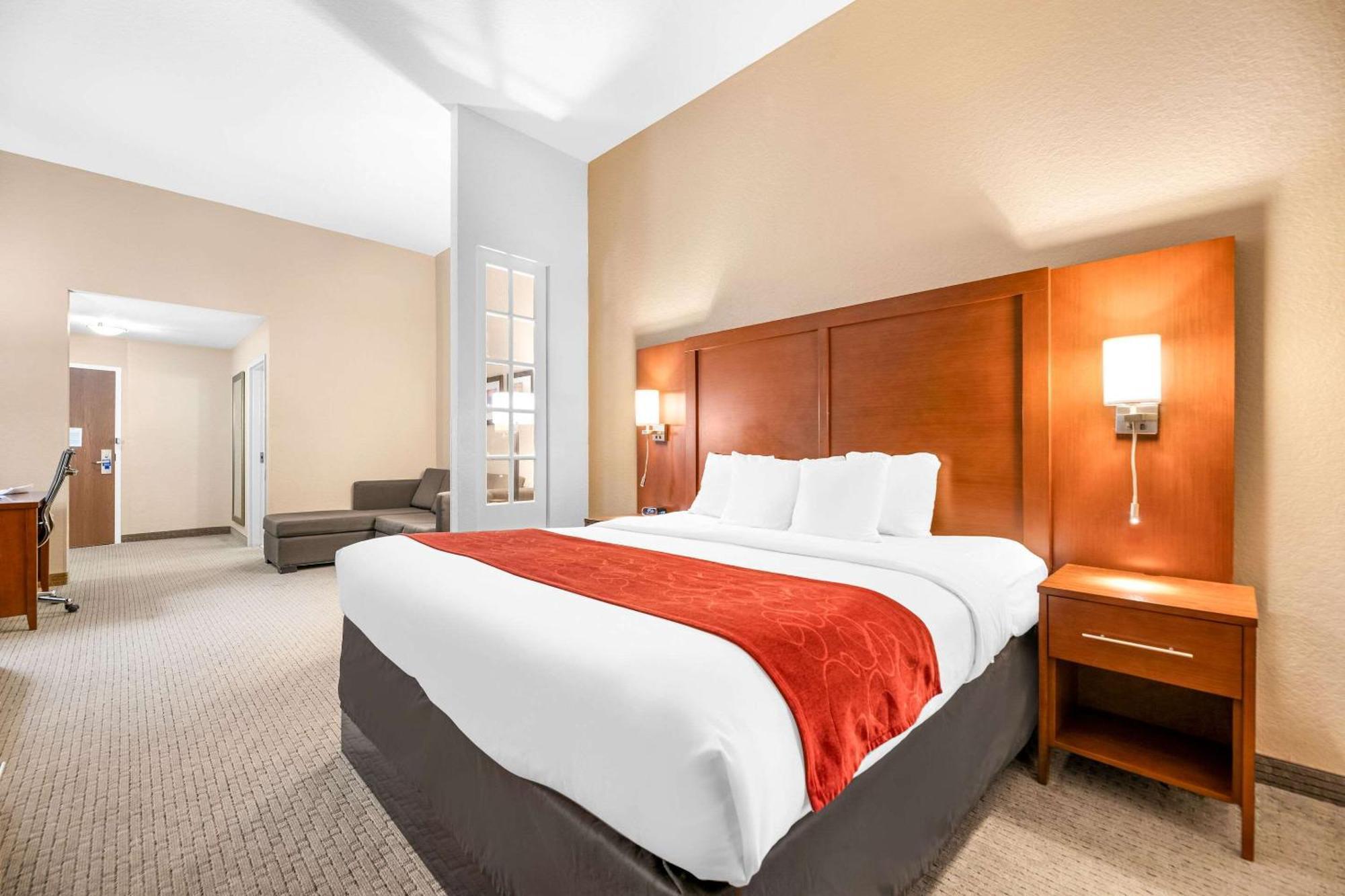 Comfort Suites Orlando Airport Eksteriør bilde