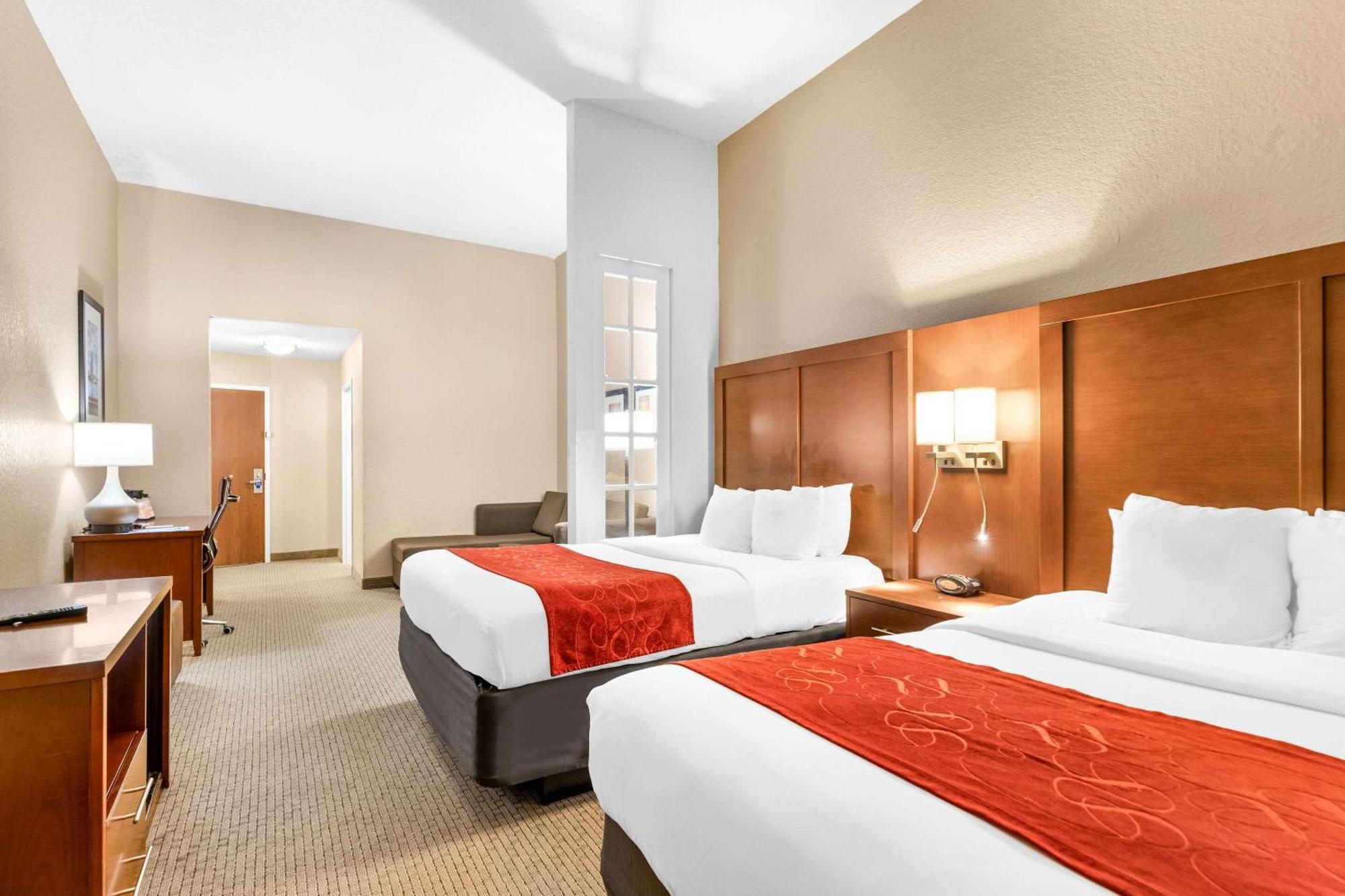 Comfort Suites Orlando Airport Eksteriør bilde